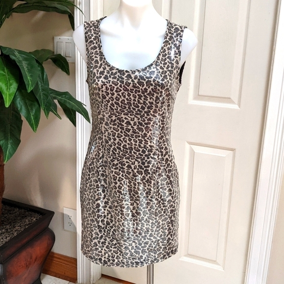 Aqua Women's Sequined Animal Print Mini Dress Sz M - Picture 1 of 9